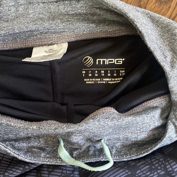 womens athletic shorts with built in biker biker shorts - Picture 3 of 3